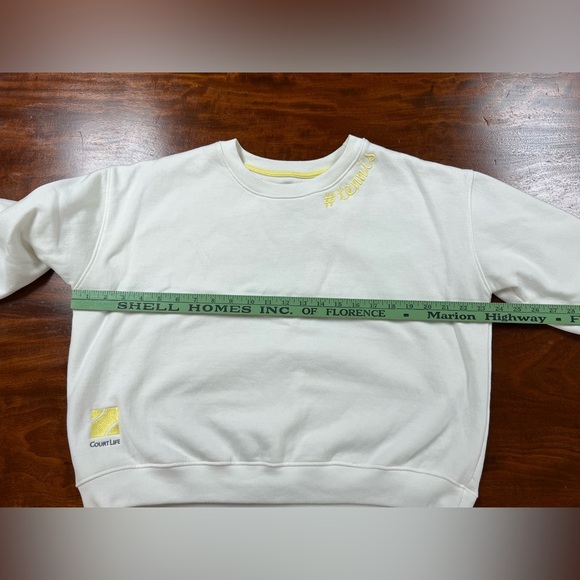 CourtLife Tennis Patches Sweatshirt - Picture 8 of 8